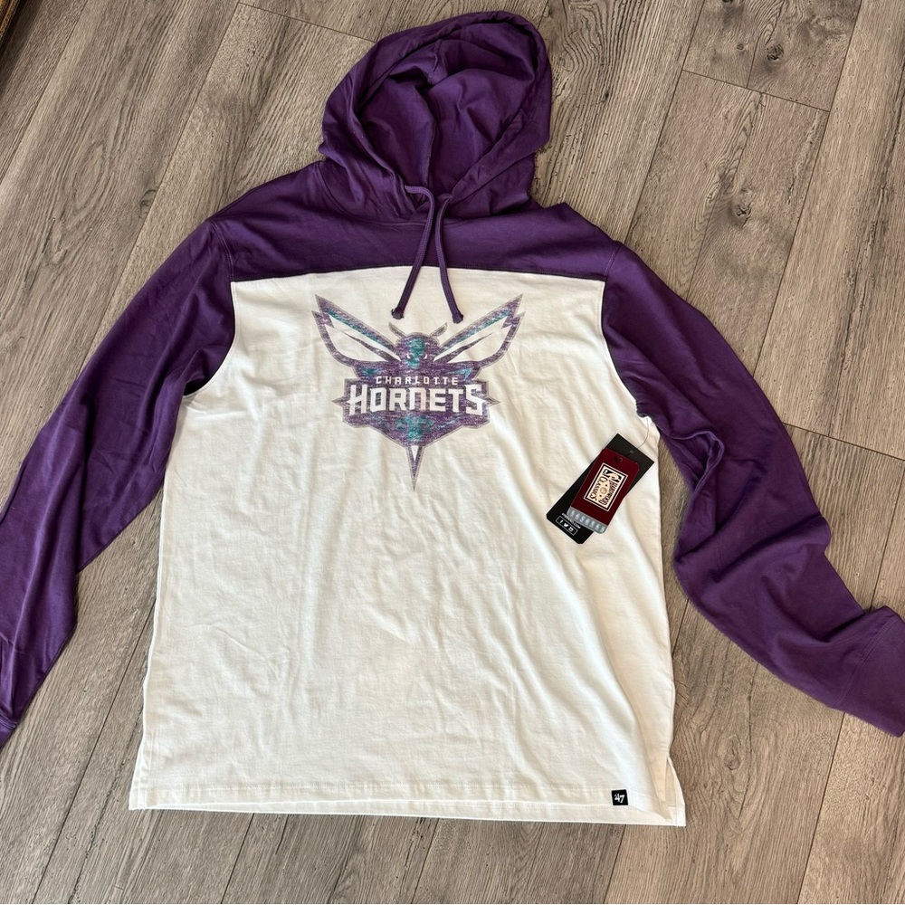 47 Brand White and Purple Charlotte Hornets Hoodie